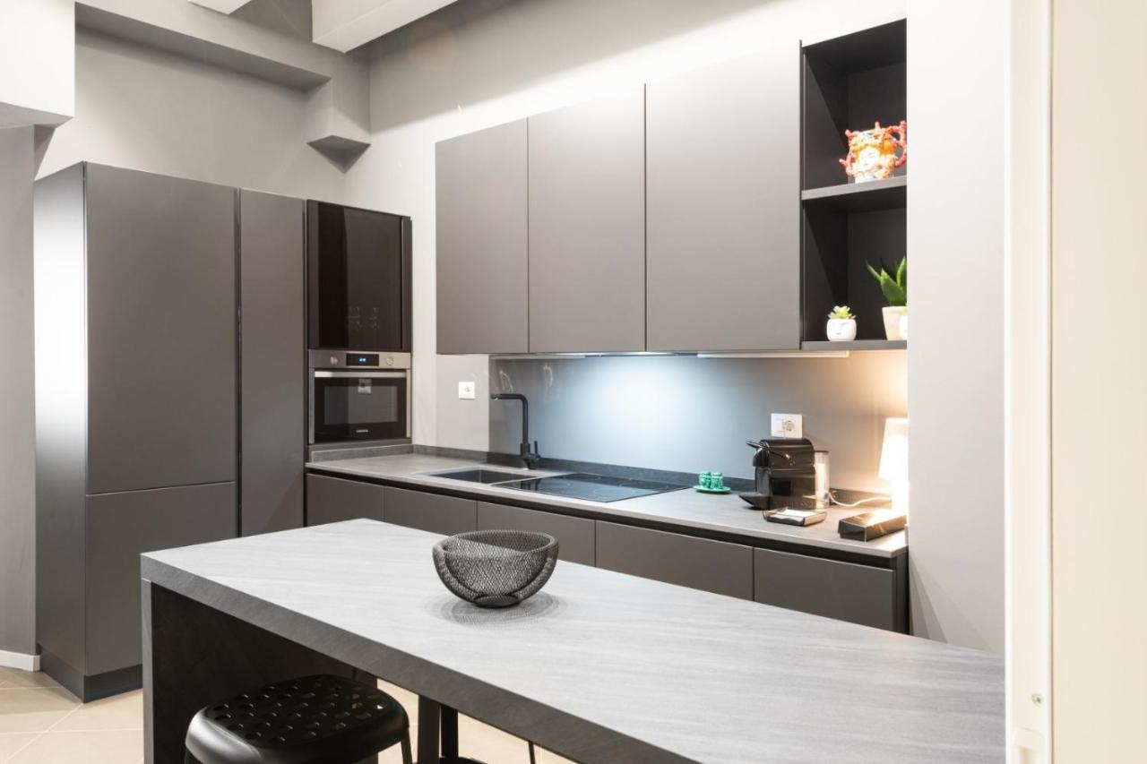 Carlo Suite Apartments Con Vasca Idromassaggio - Palermo — Photos 1